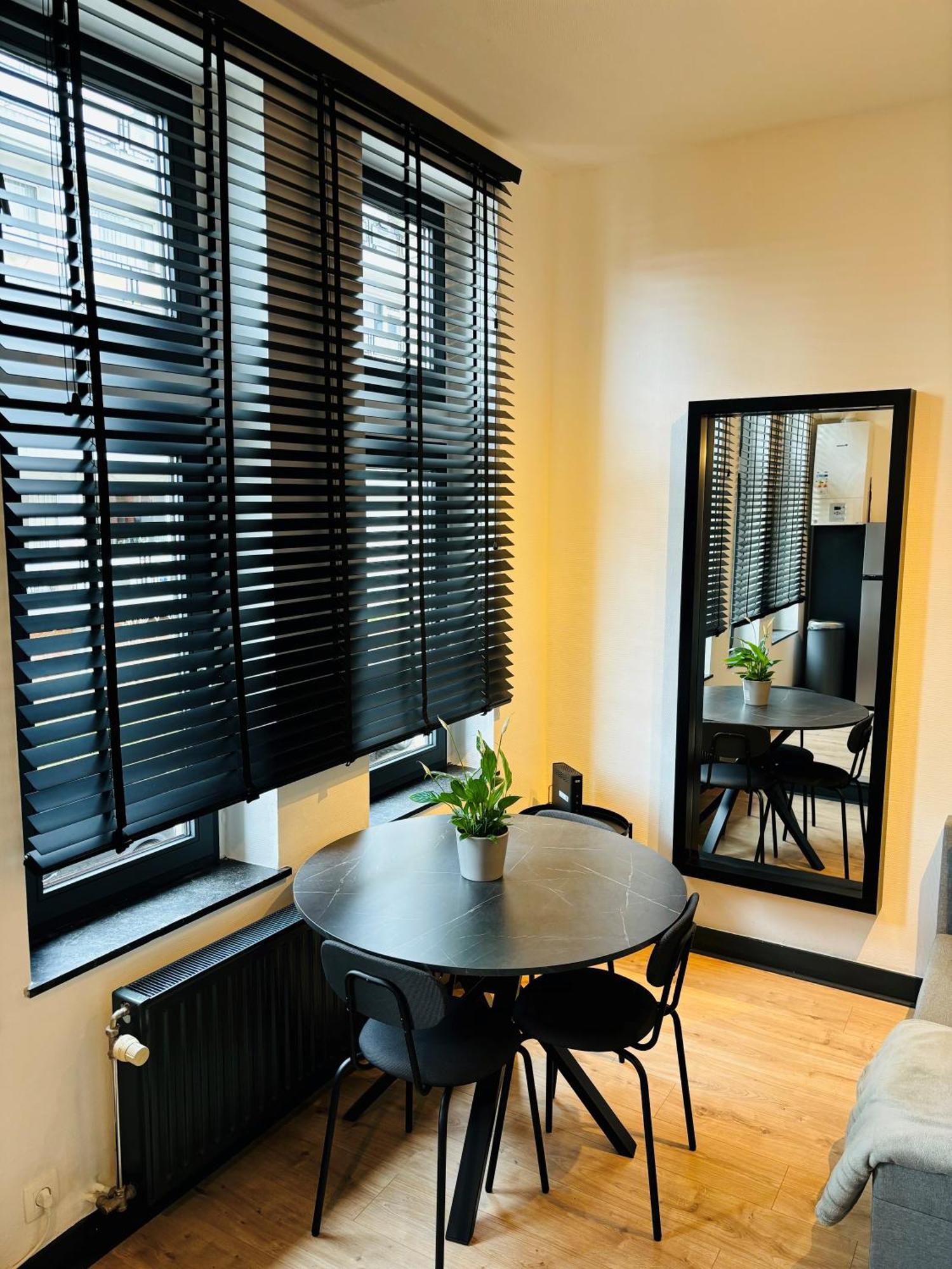 Appartement Cosy Liege Station Luaran gambar